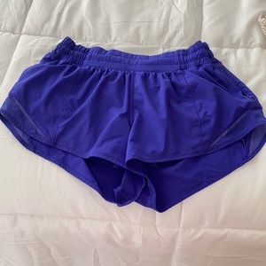 LULU LEMON blue shorts 2.5 inch inseam